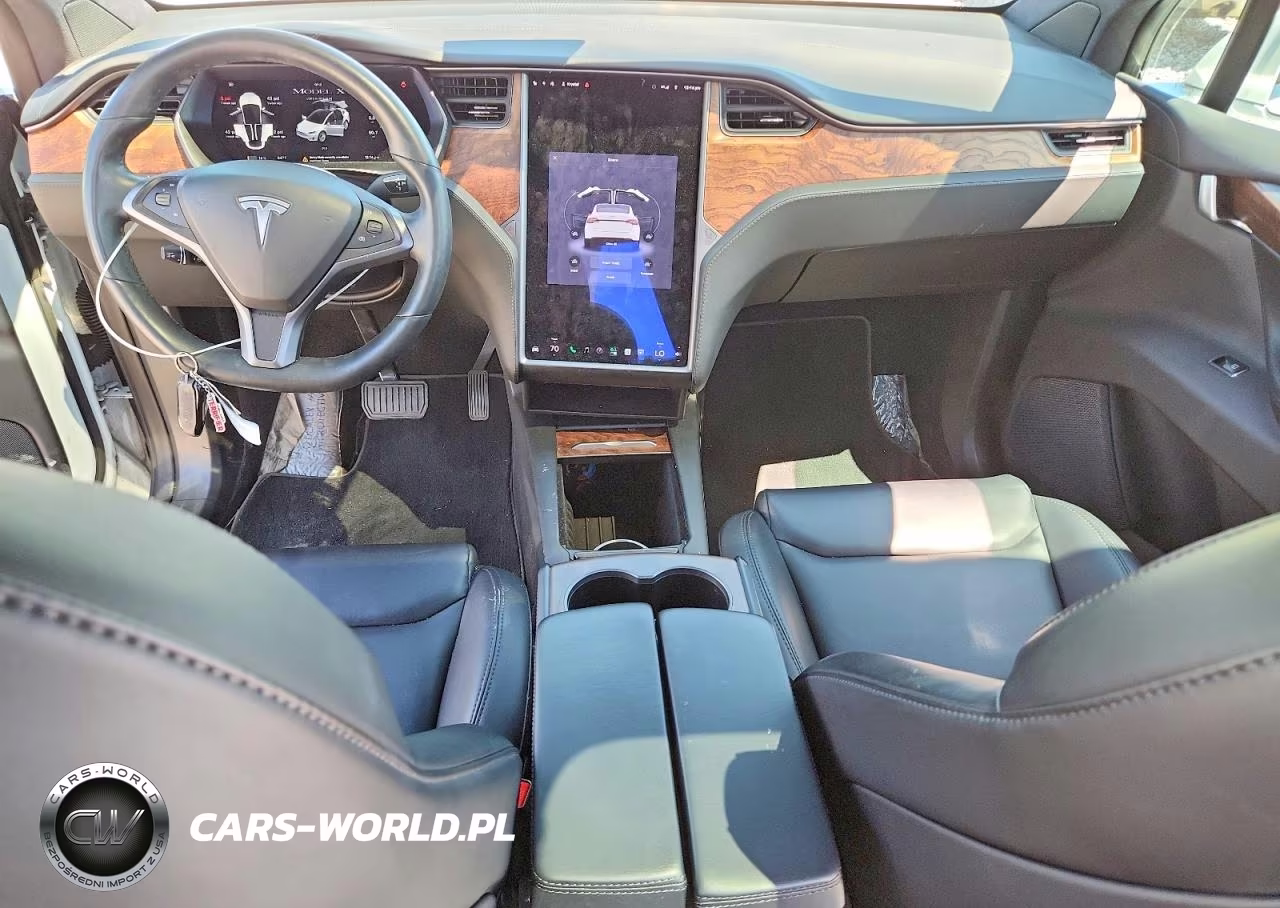2021 Tesla Model X VIN:5YJXCBE20MF320387 - 8
