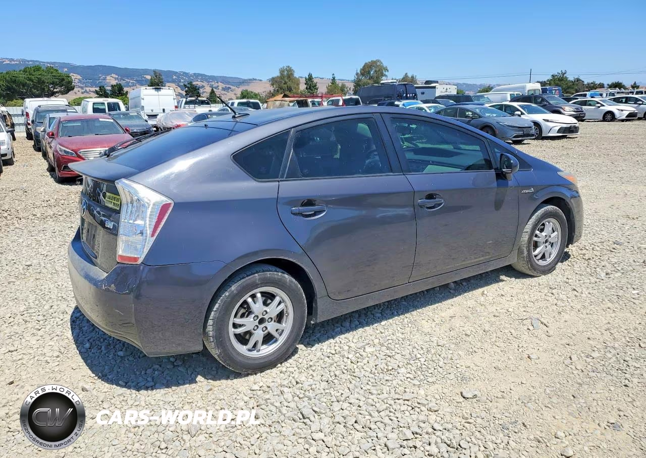 2010 Toyota Prius Iii VIN:JTDKN3DU6A5110287 - 3