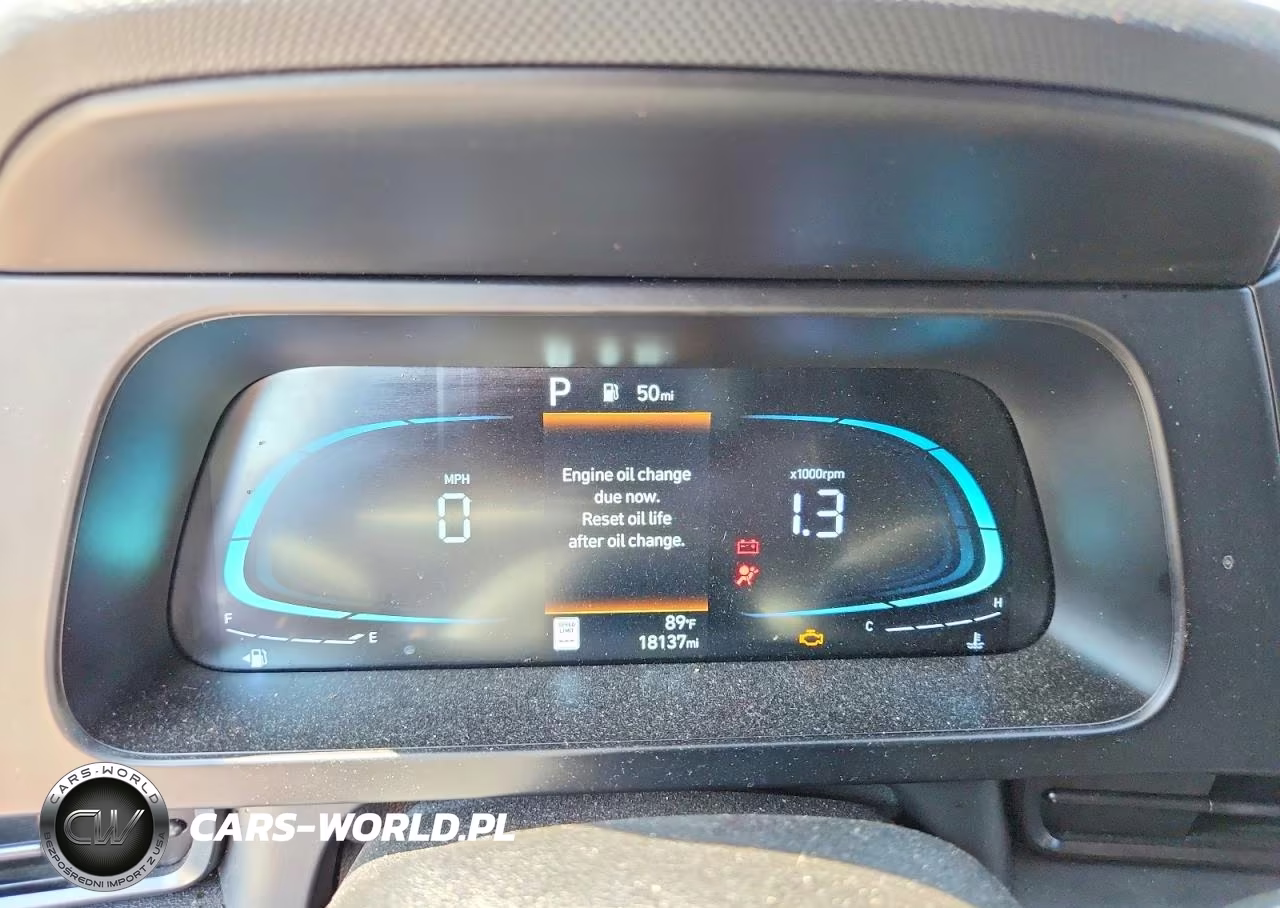 2025 Hyundai Elantra Sel Sport VIN:KMHLM4DG0SU951287 - 9