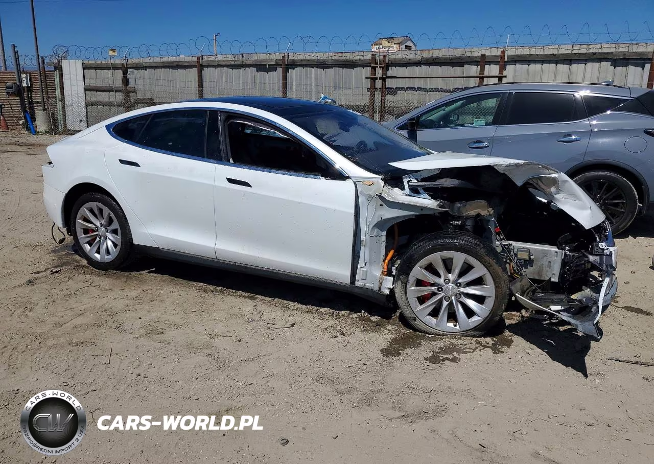 2016 Tesla Model S VIN:5YJSA1E40GF134171 - 4