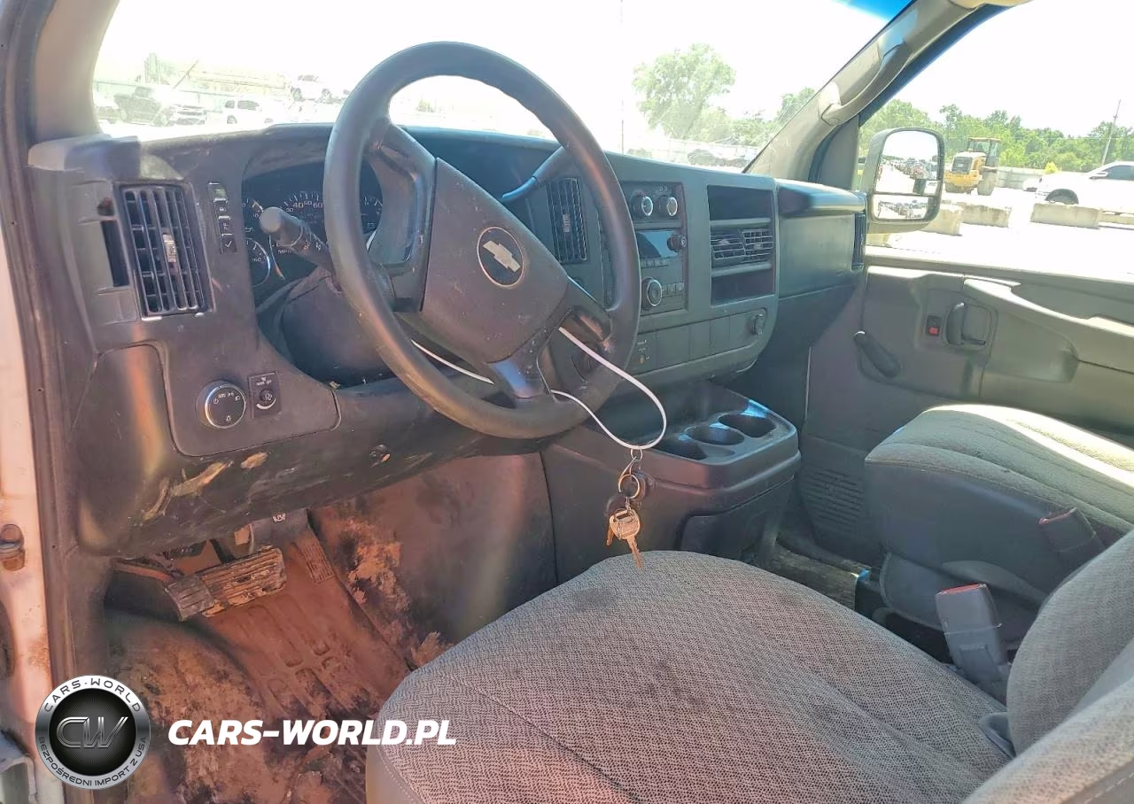 2008 Chevrolet Express G2500 VIN:1GCGG25C281146706 - 8