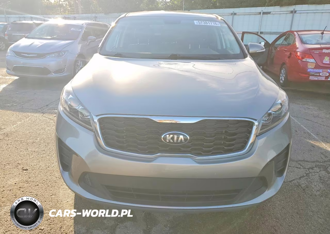 2019 Kia Sorento L VIN:5XYPG4A38KG529168 - 5