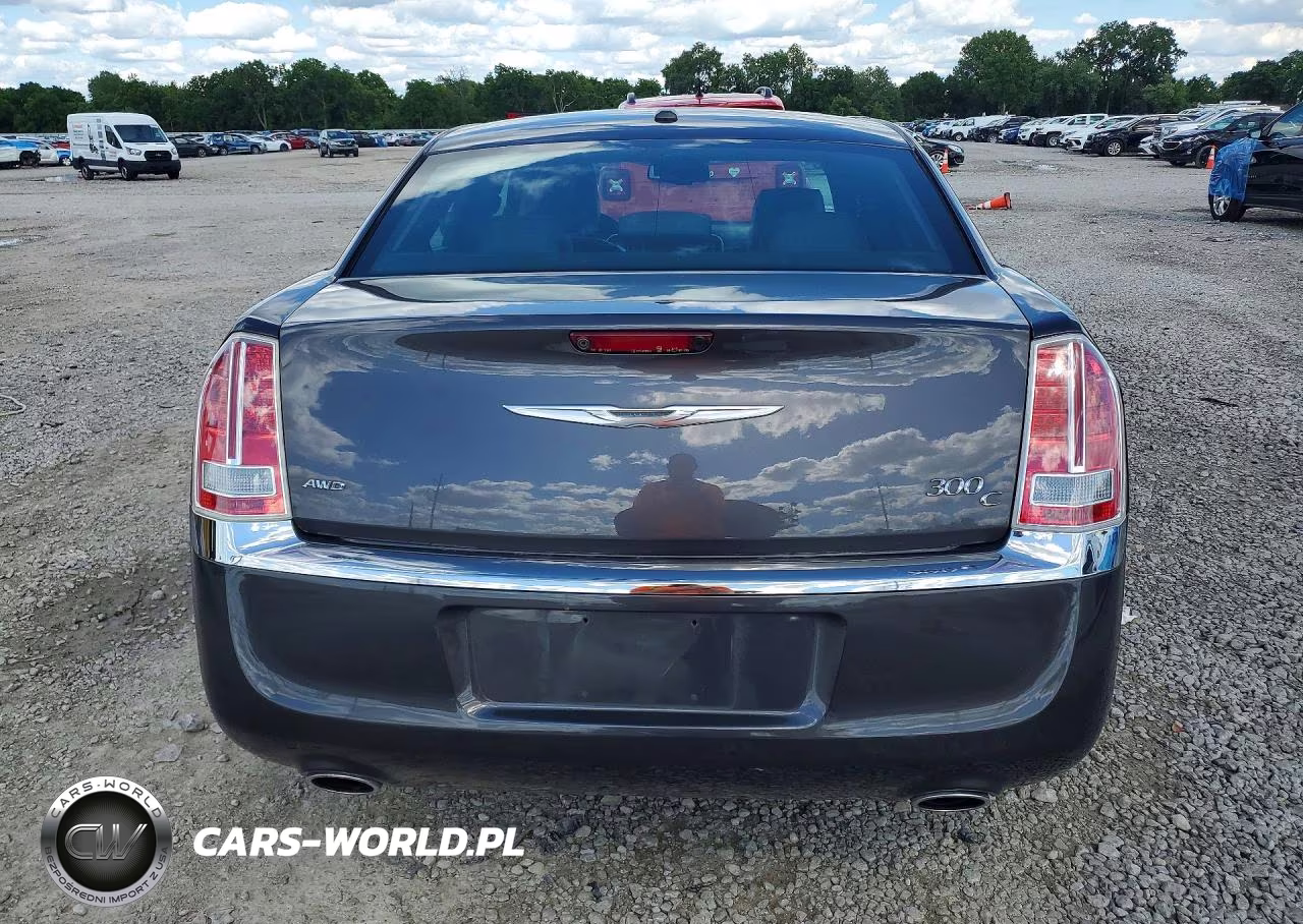 2014 Chrysler 300C VIN:2C3CCAKG8EH260285 - 6