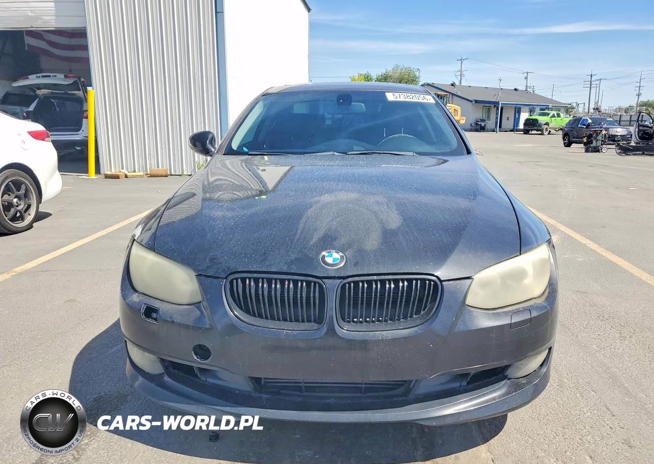 2011 BMW 335 Xi VIN:WBAKF9C55BE261582 - 5
