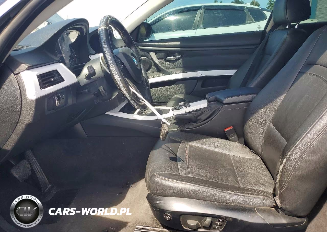 2011 BMW 335 Xi VIN:WBAKF9C55BE261582 - 7