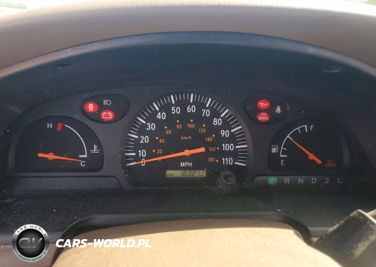2000 Toyota Tundra Base VIN:5TBJN3210YS093097 - 9