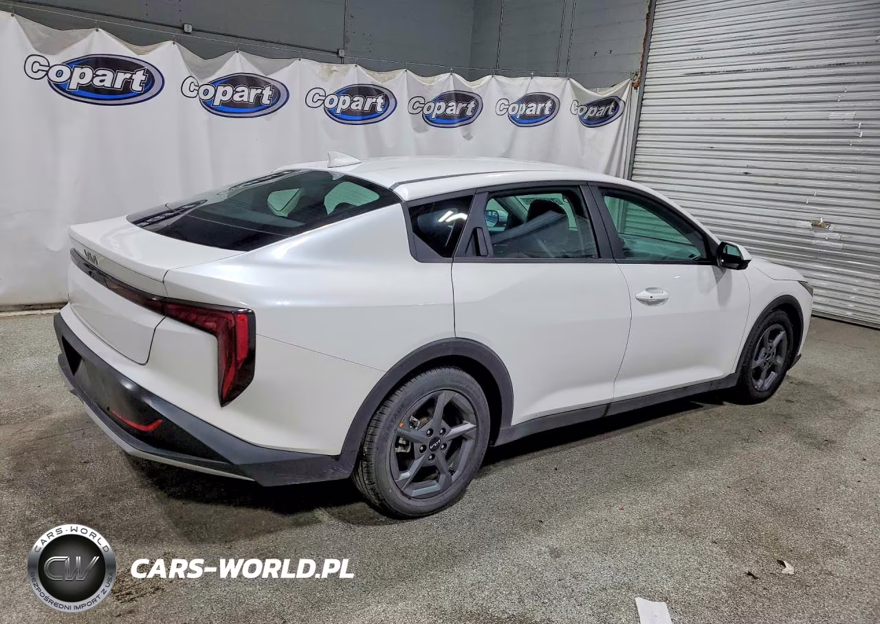 2025 Kia K4 Lxs VIN:3KPFT4DE0SE103282 - 3