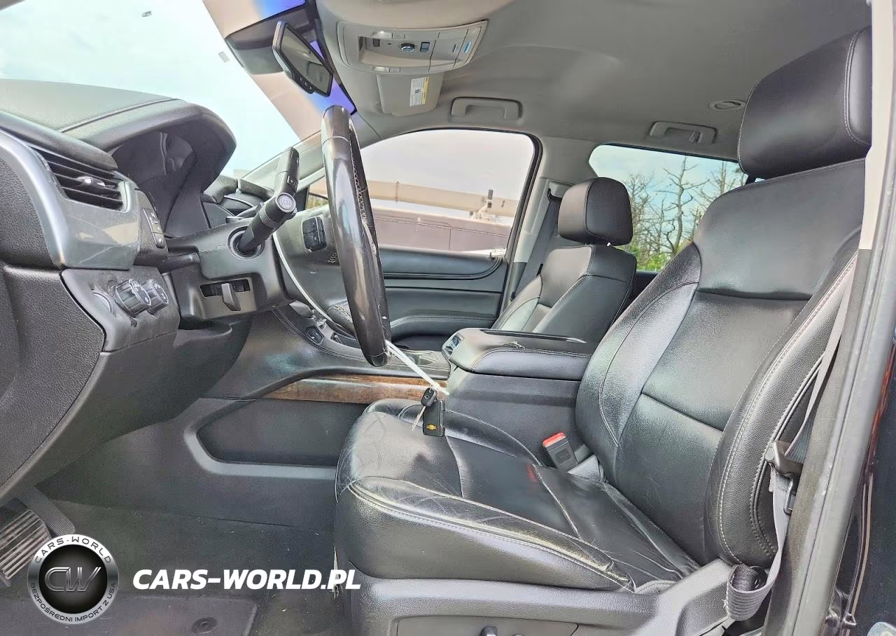 2018 Chevrolet Suburan VIN:1GNSKHKC4JR238611 - 7