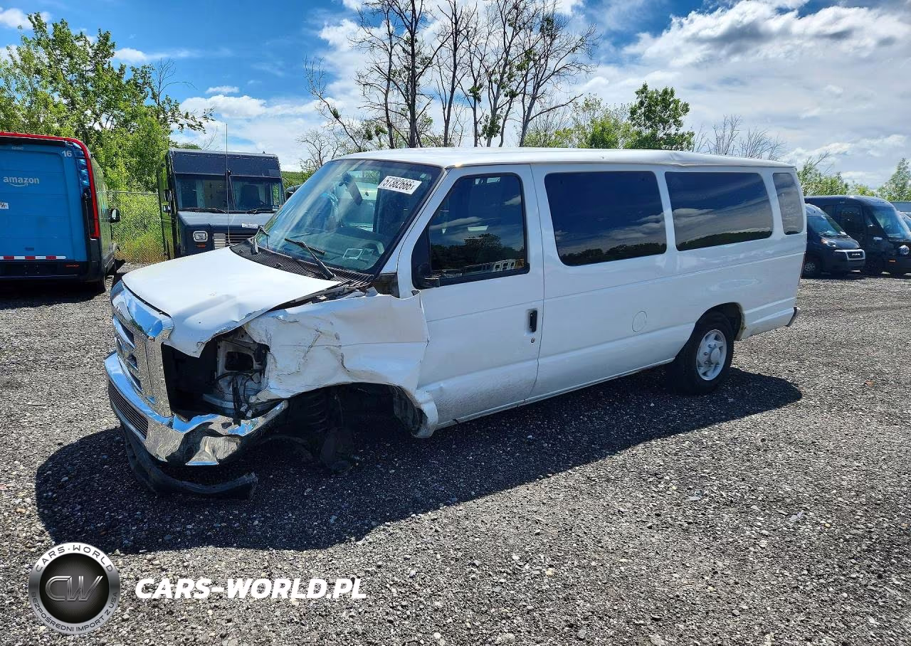 2009 Ford Econoline E350 Super Duty Wagon – zdjęcie 1 z 13