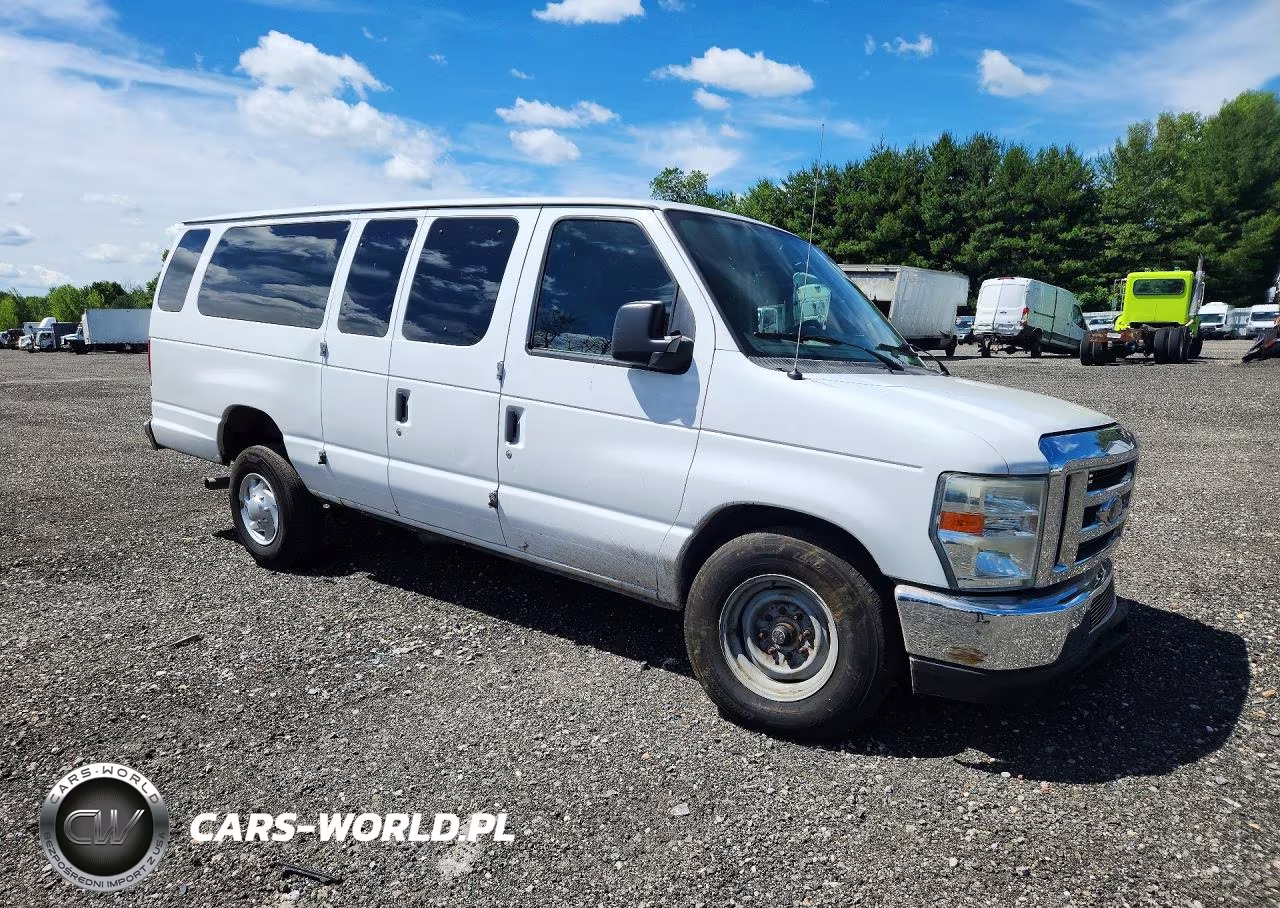 2009 Ford Econoline E350 Super Duty Wagon VIN:1FBSS31L49DA74108 - 4