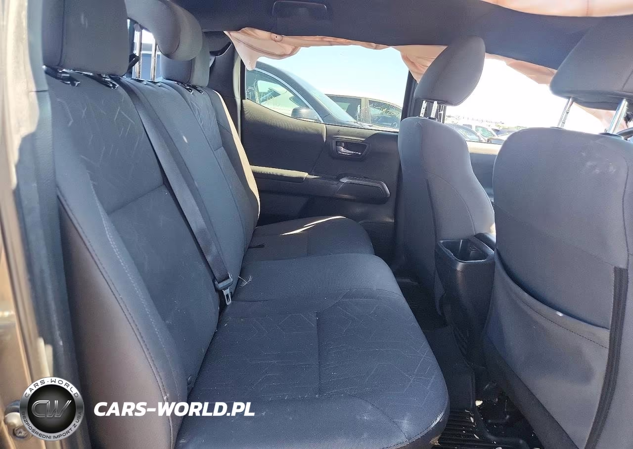 2018 Toyota Tacoma Trd Sport VIN:3TMDZ5BN6JM040417 - 10