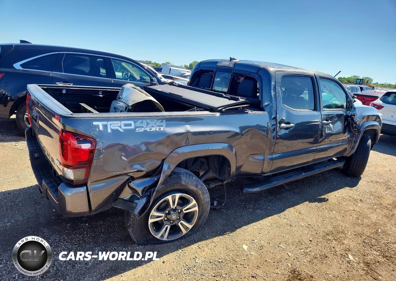 2018 Toyota Tacoma Trd Sport VIN:3TMDZ5BN6JM040417 - 3