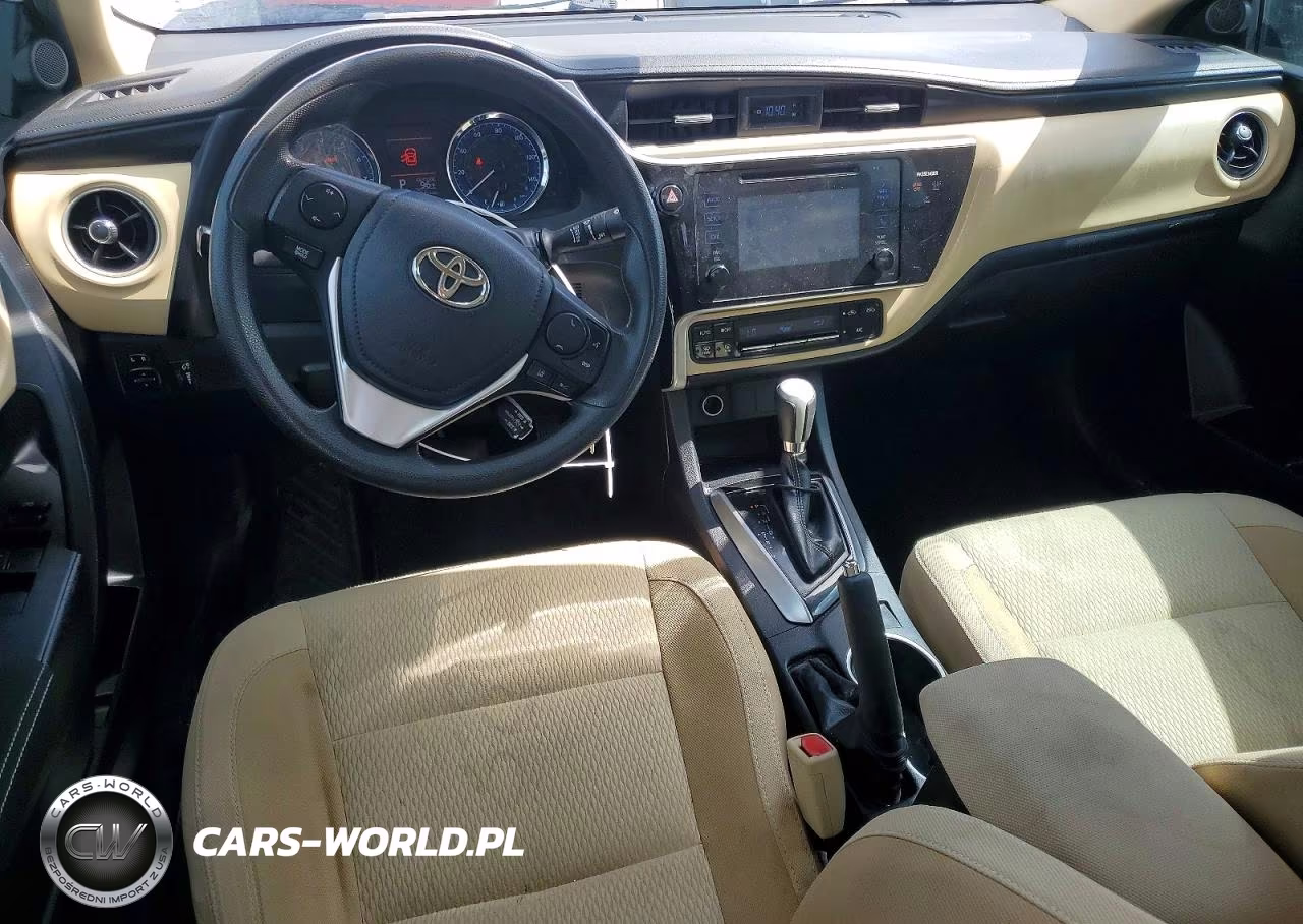 2017 Toyota Corolla Le VIN:2T1BURHE1HC852702 - 8