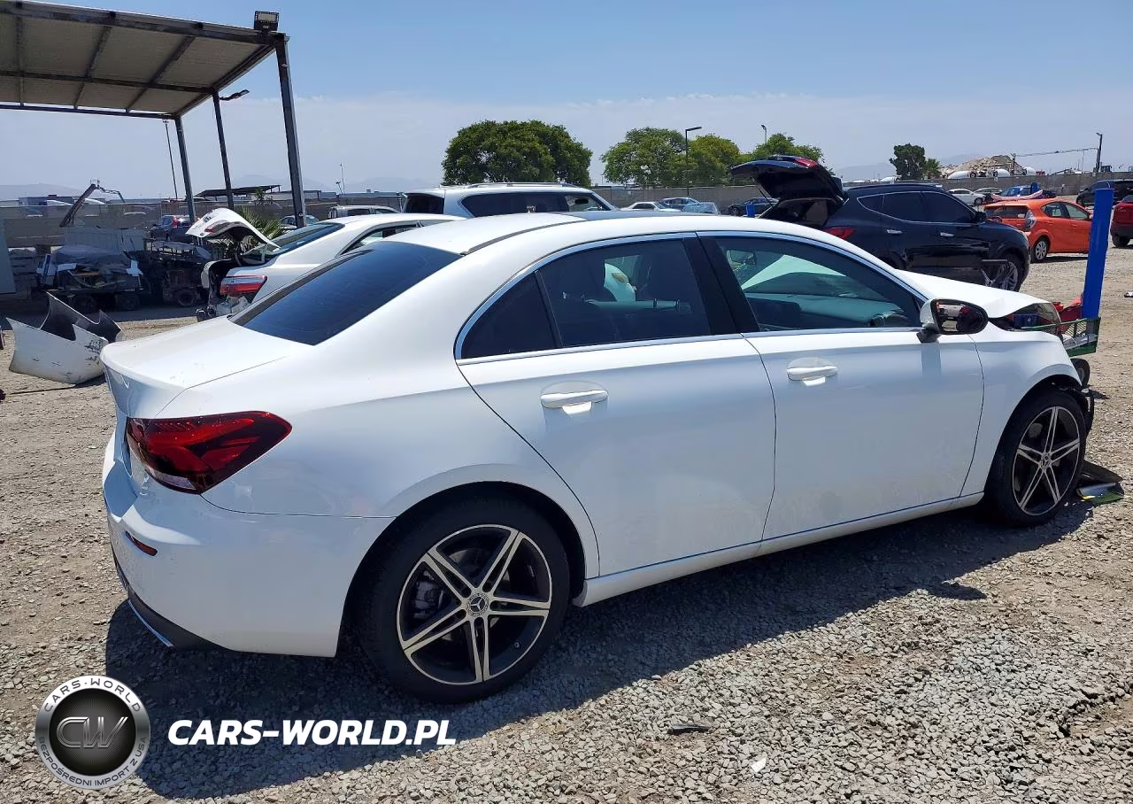 2019 Mercedes-Benz A 220 VIN:WDD3G4EB4KW027461 - 3