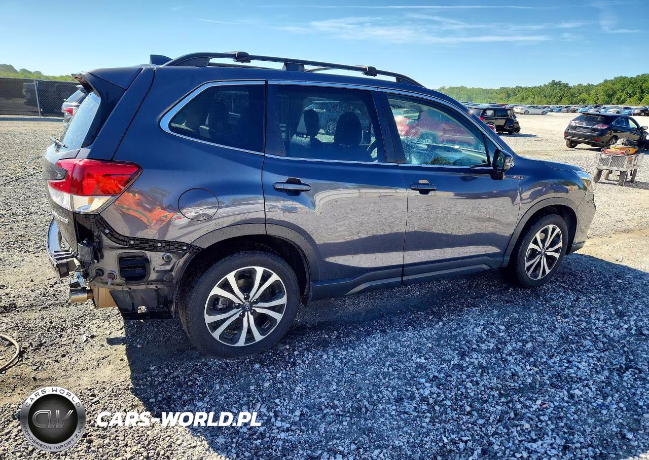 2021 Subaru Forester Limited VIN:JF2SKAUC1MH592093 - 3