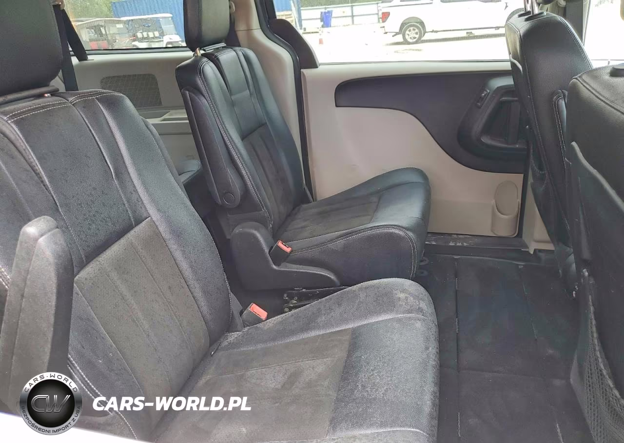 2019 Dodge Grand Caravan Sxt VIN:2C4RDGCG1KR660957 - 11