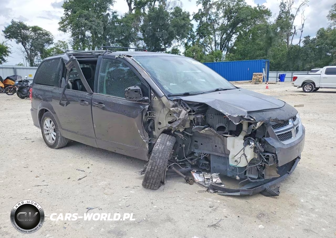 2019 Dodge Grand Caravan Sxt VIN:2C4RDGCG1KR660957 - 4