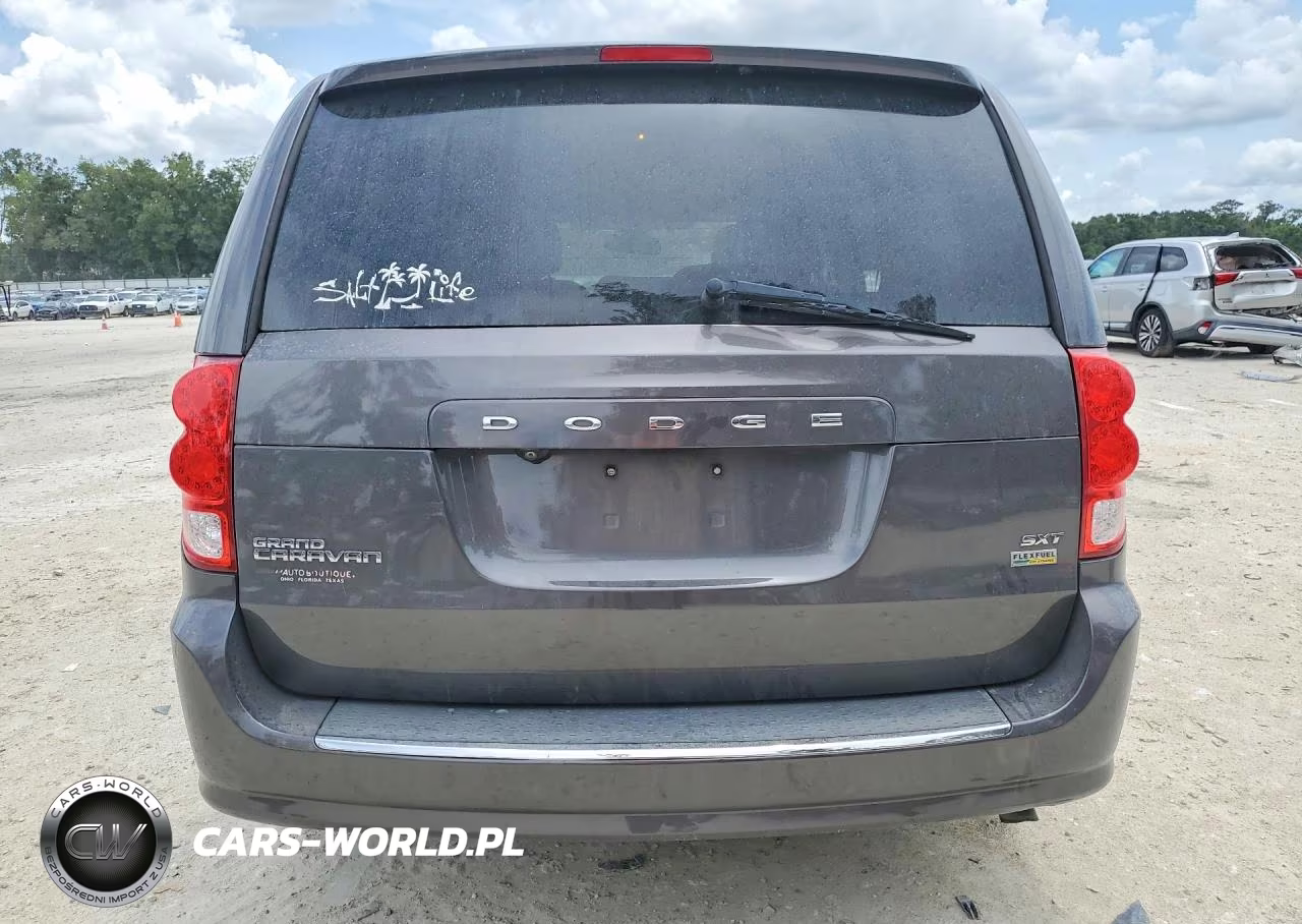 2019 Dodge Grand Caravan Sxt VIN:2C4RDGCG1KR660957 - 6