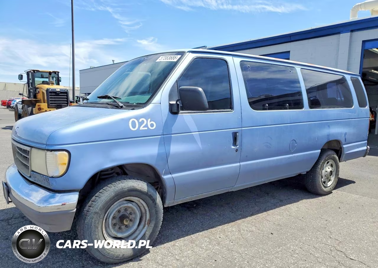 1995 Ford Econoline Cargo E-15