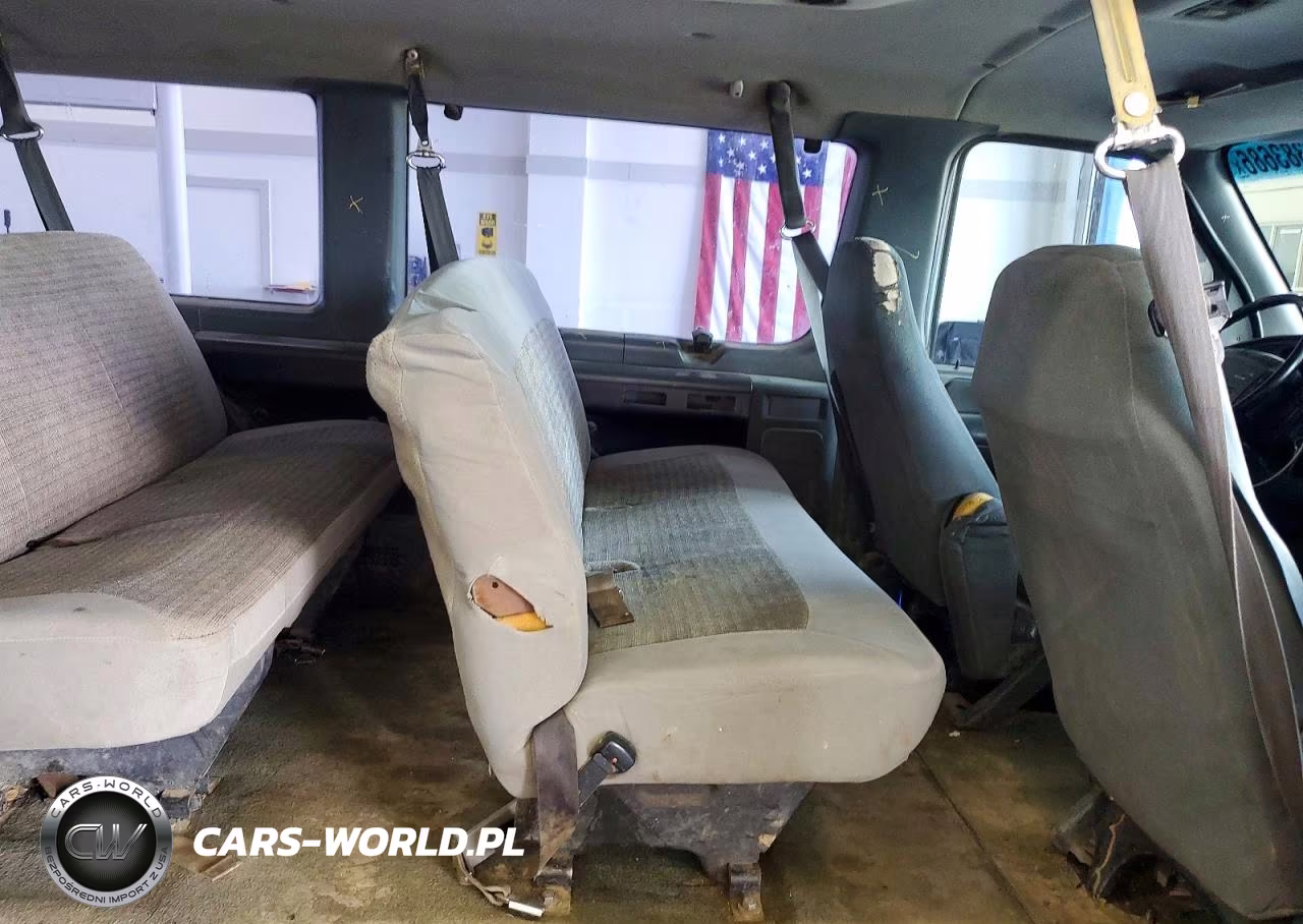 1995 Ford Econoline Cargo E-15 VIN:1FBJS31H7SHC15064 - 11