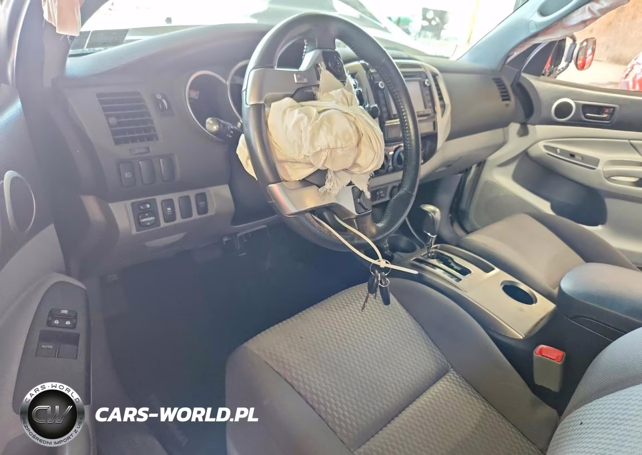 2015 Toyota Tacoma V6 VIN:5TFUU4EN5FX148002 - 8