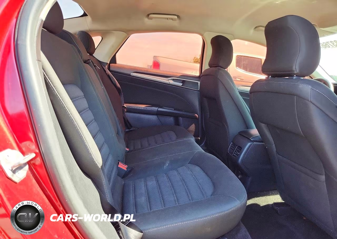 2018 Ford Fusion Se VIN:3FA6P0HD1JR223104 - 10
