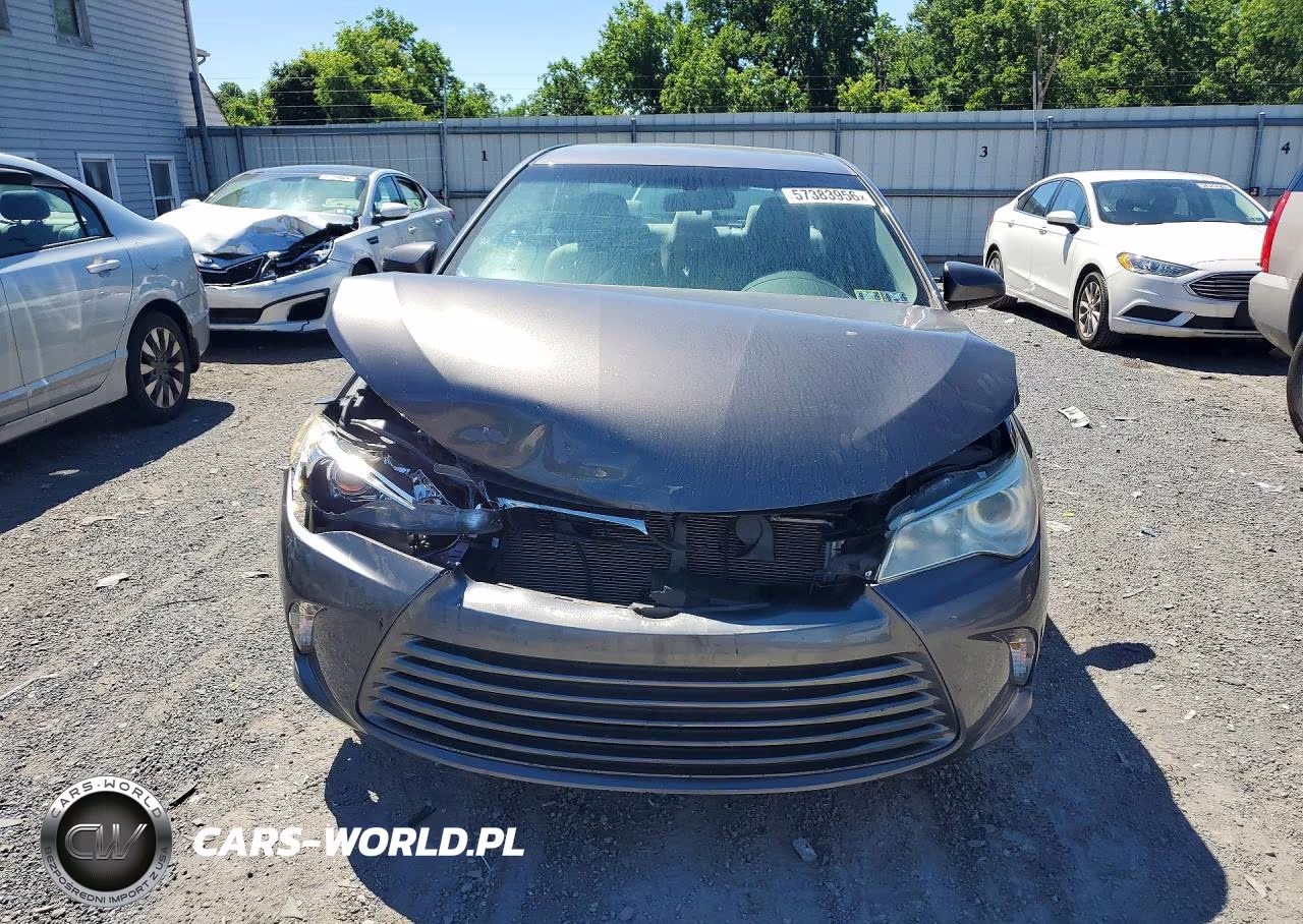 2016 Toyota Camry Le VIN:4T1BF1FK1GU134889 - 5