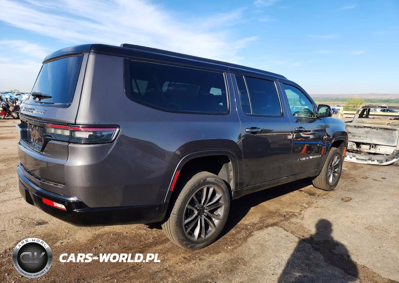 2025 Jeep Grand Wagoneer L Series Ii VIN:1C4SJSFP1SS522598 - 3