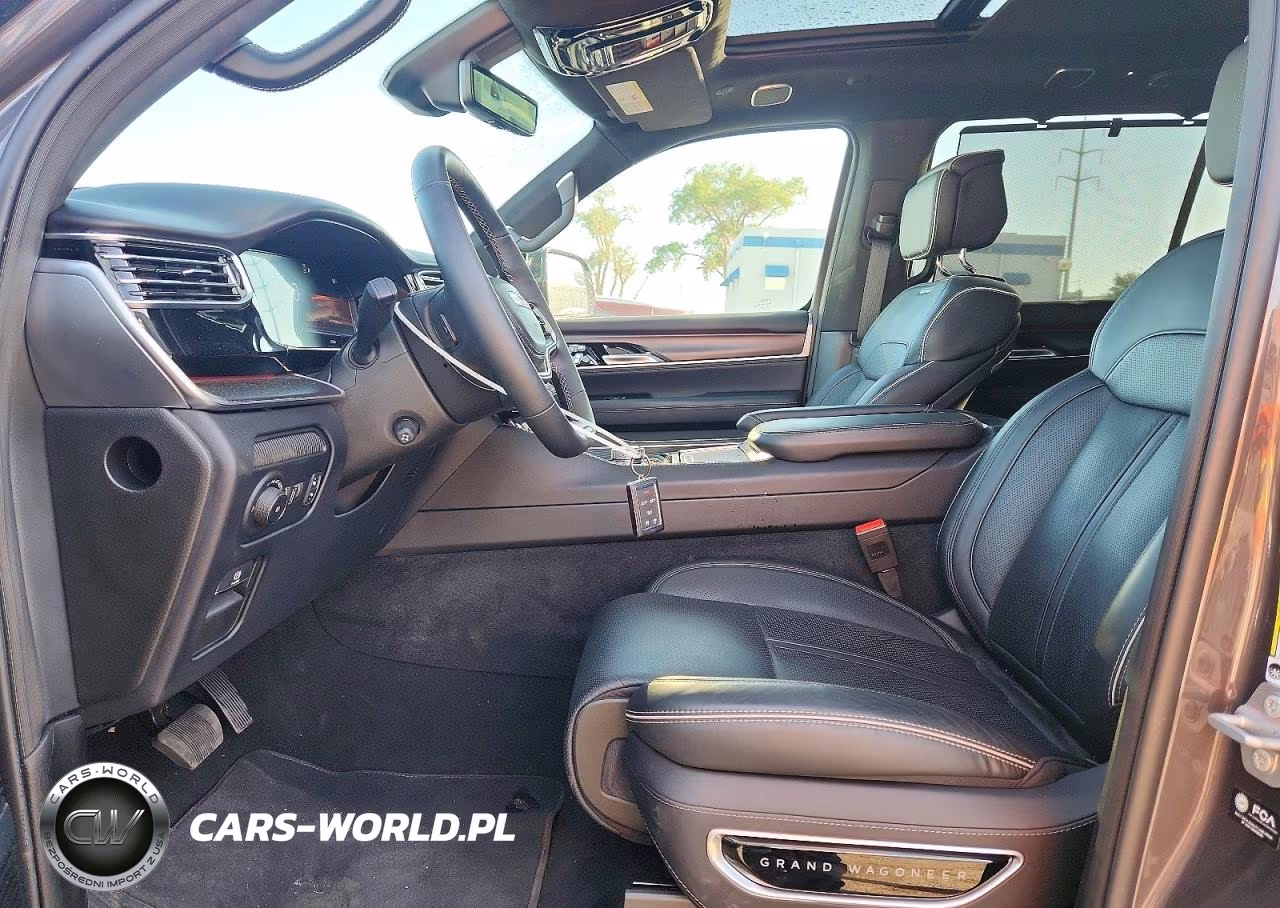 2025 Jeep Grand Wagoneer L Series Ii VIN:1C4SJSFP1SS522598 - 7