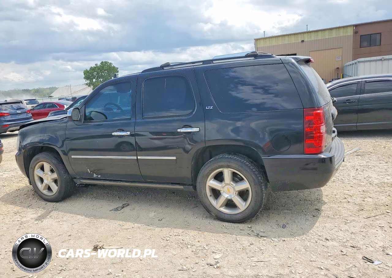 2011 Chevrolet Tahoe Ltz VIN:1GNSKCE06BR137351 - 2