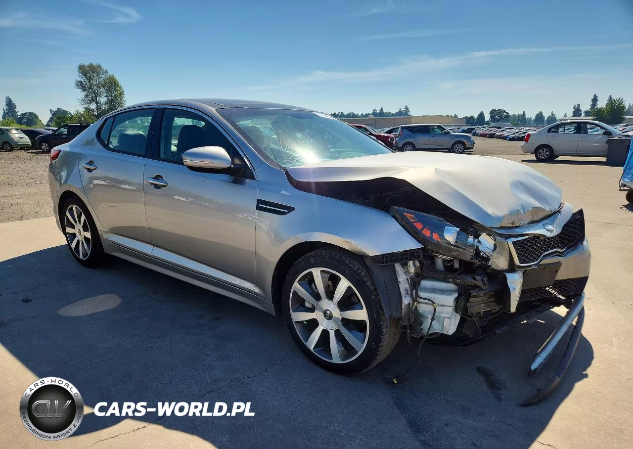 2013 Kia Optima Sx VIN:5XXGR4A60DG241558 - 4