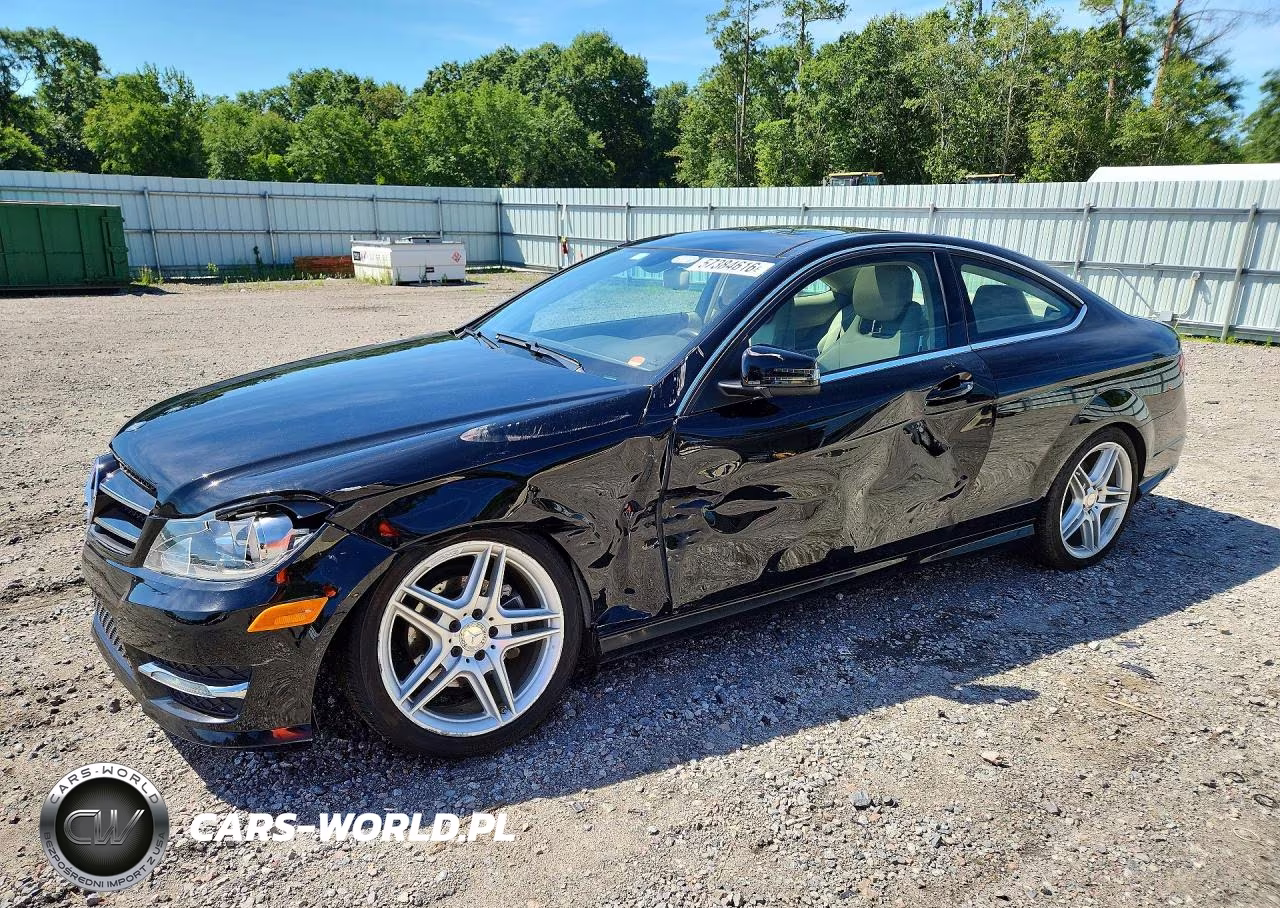 2015 Mercedes-Benz C 250