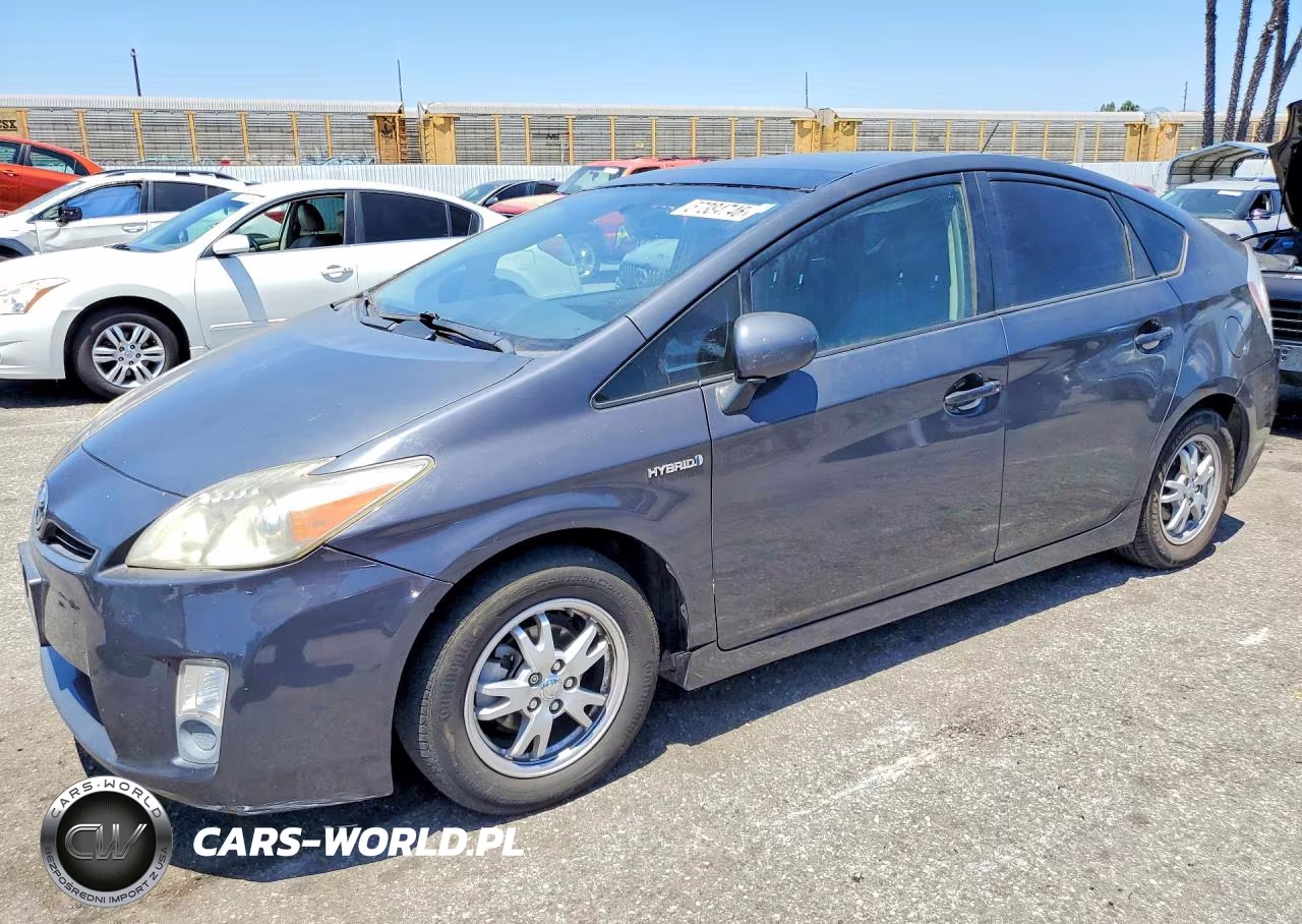 2010 Toyota Prius Iv – zdjęcie 1 z 12