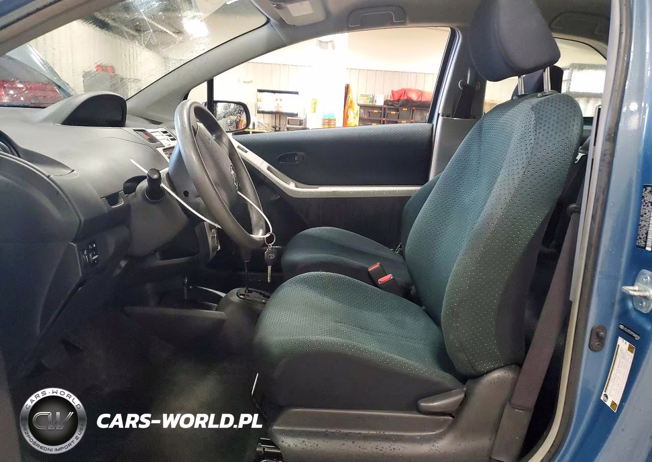 2007 Toyota Yaris Base VIN:JTDJT923975069208 - 7