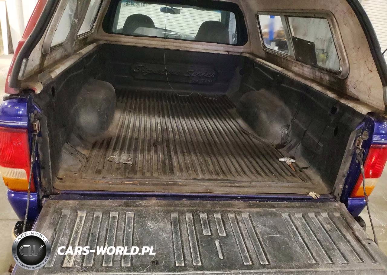 1996 Ford Ranger VIN:1FTCR10A6TUB29438 - 10