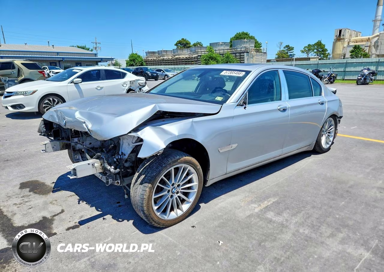 2013 BMW 750 Lxi