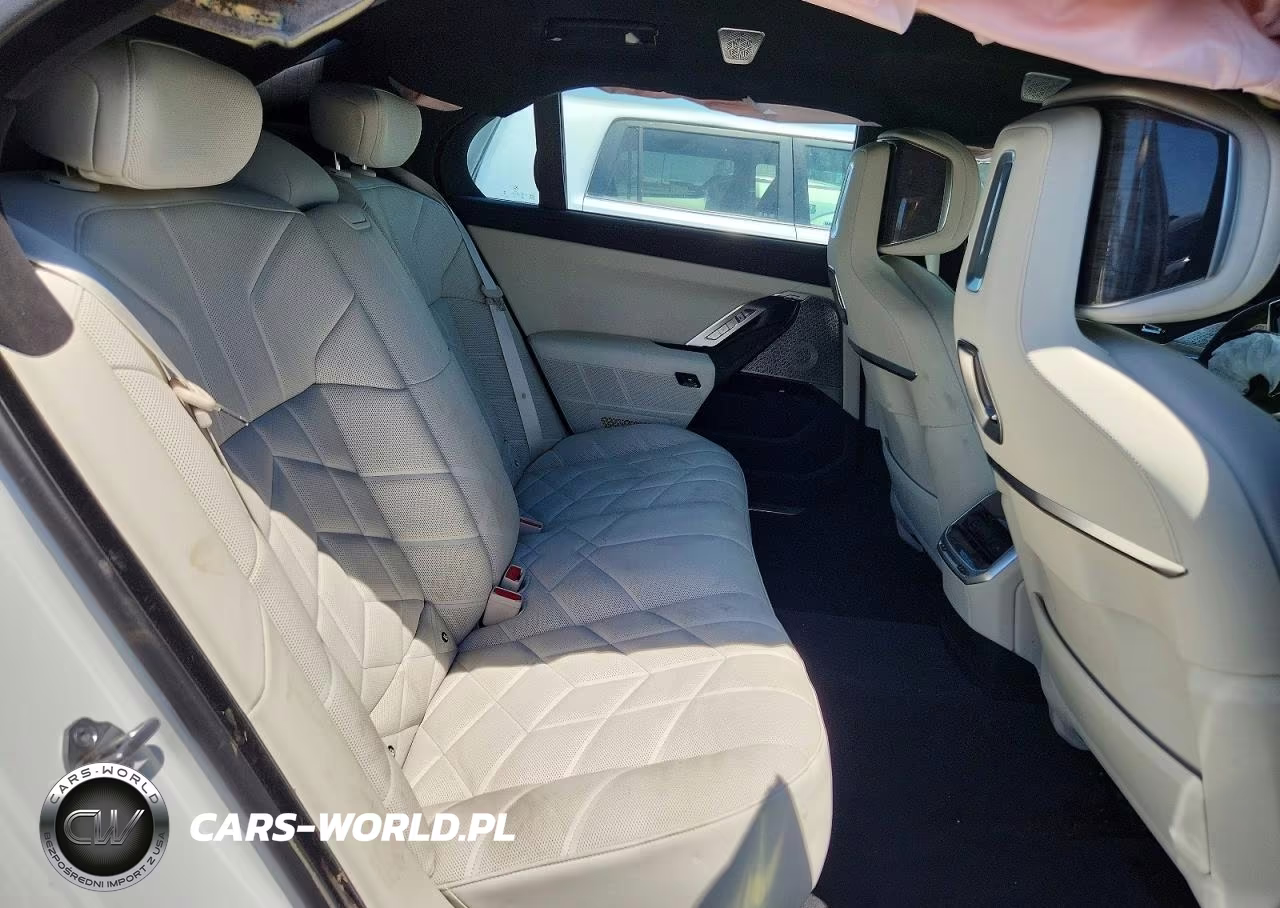 2024 BMW 760 Xi VIN:WBA33EJ06RCR05870 - 10