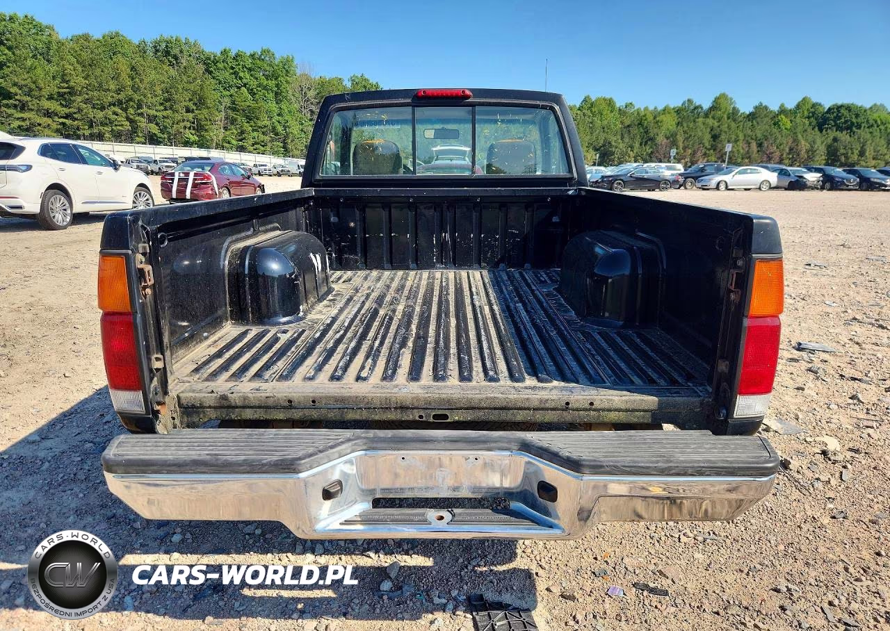 1997 Nissan Truck VIN:1N6SD11S0VC415454 - 6