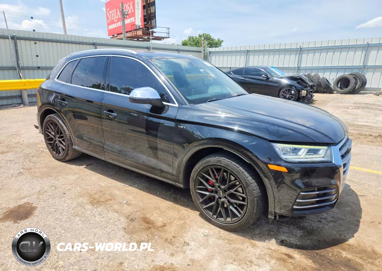2018 Audi Sq5 Premium Plus VIN:WA1A4AFY7J2040104 - 4