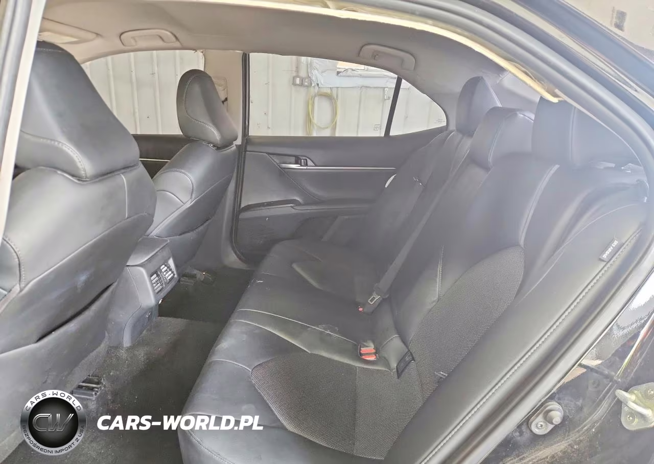 2024 Toyota Camry Xle VIN:4T1F11BK4RU127685 - 10
