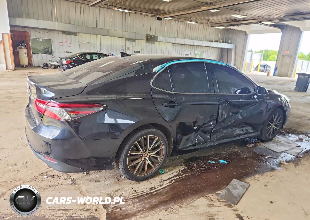 2024 Toyota Camry Xle VIN:4T1F11BK4RU127685 - 3