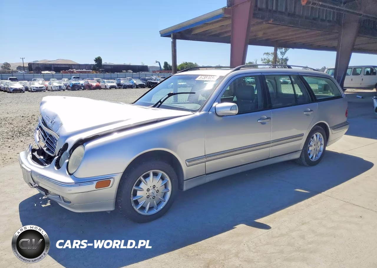 2001 Mercedes-Benz E 320 4Matic