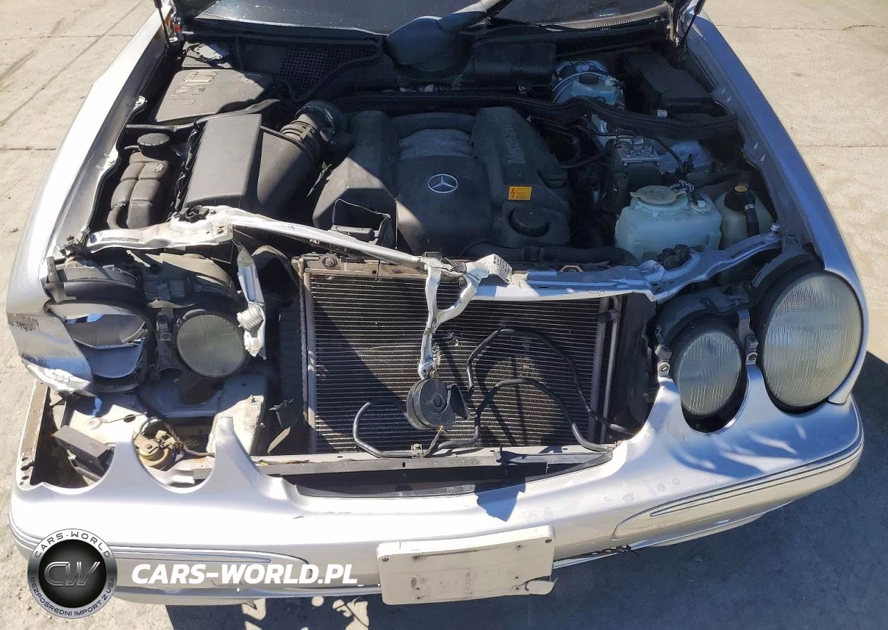 2001 Mercedes-Benz E 320 4Matic VIN:WDBJH82J21X051038 - 12