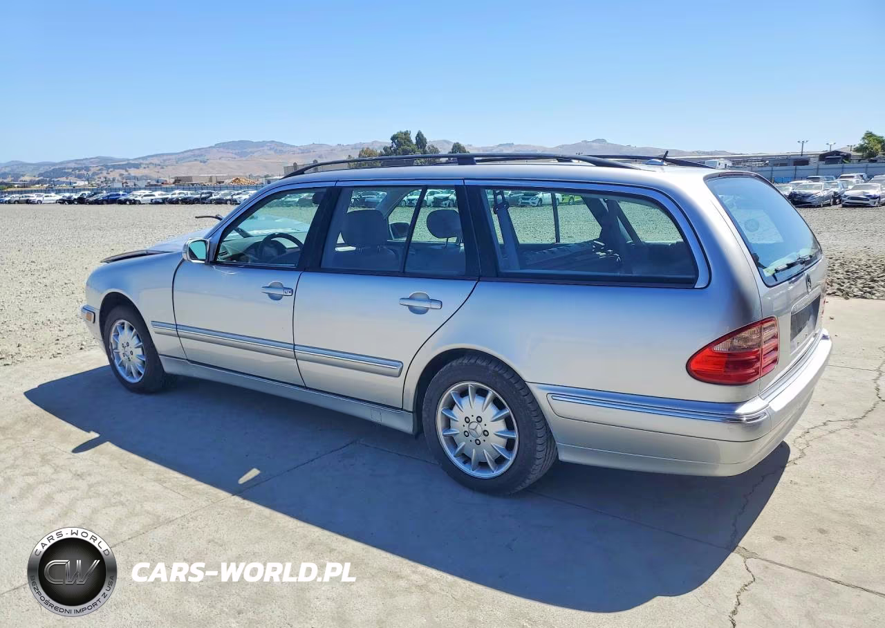 2001 Mercedes-Benz E 320 4Matic VIN:WDBJH82J21X051038 - 2