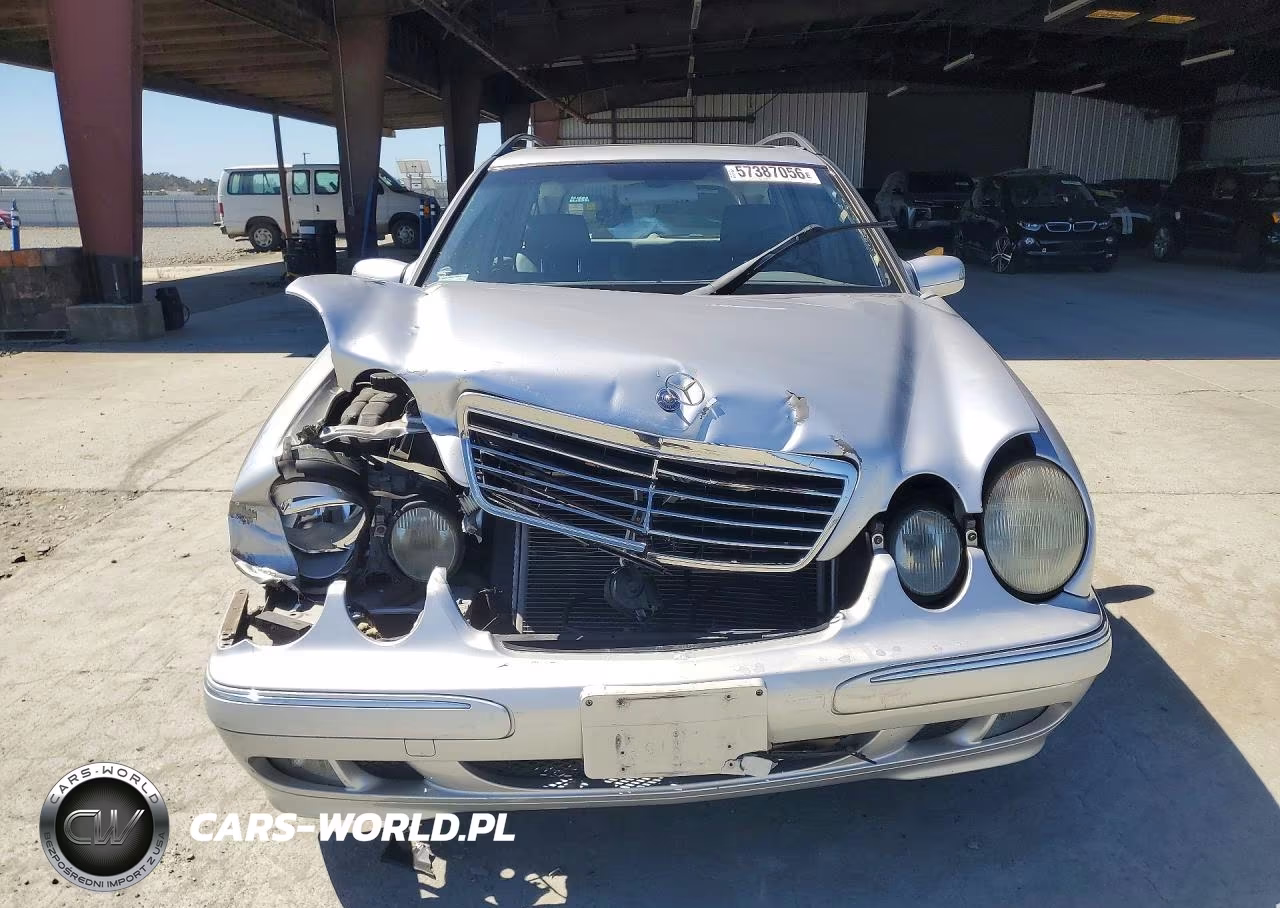 2001 Mercedes-Benz E 320 4Matic VIN:WDBJH82J21X051038 - 5