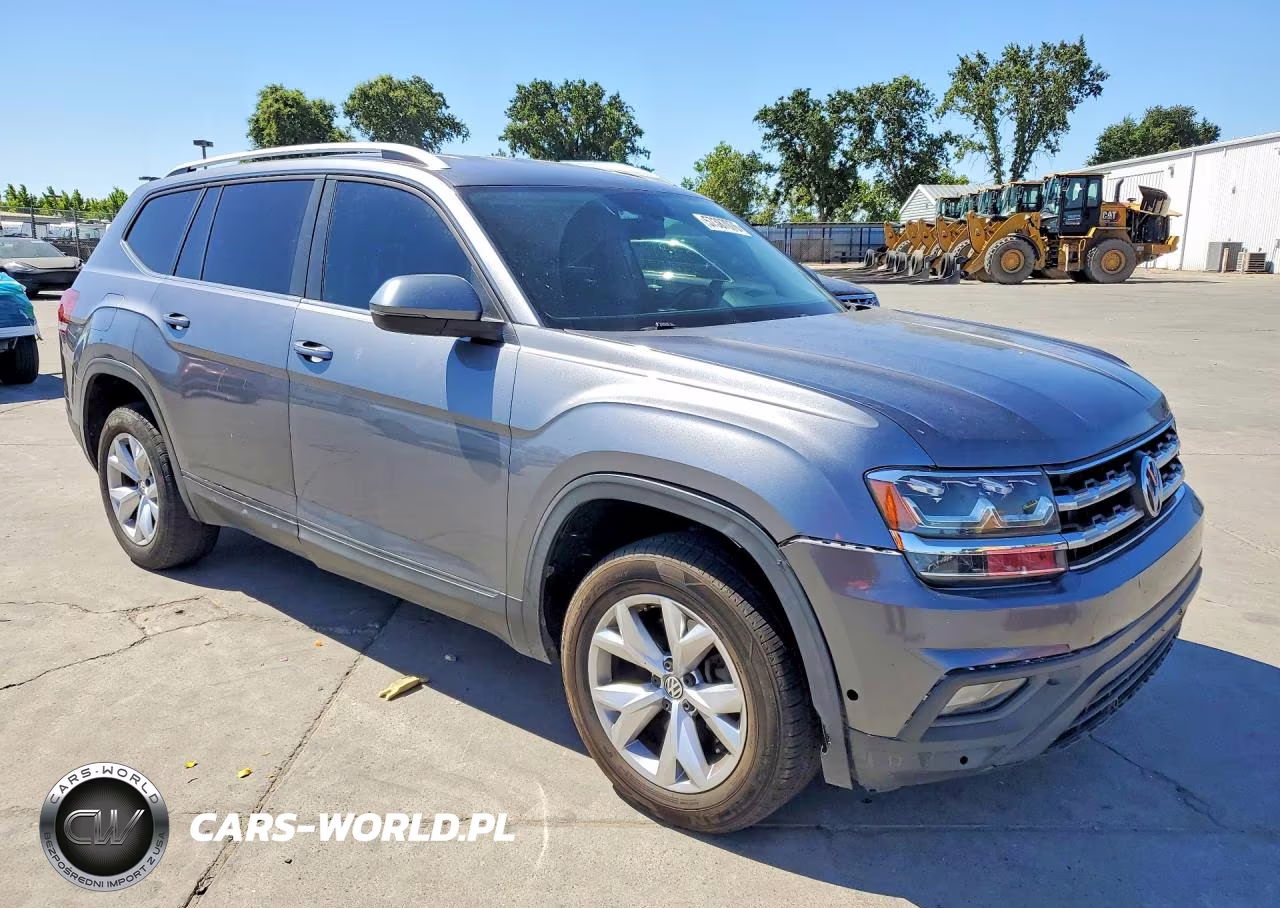 2018 Volkswagen Atlas Se VIN:1V2CR2CA1JC563916 - 4