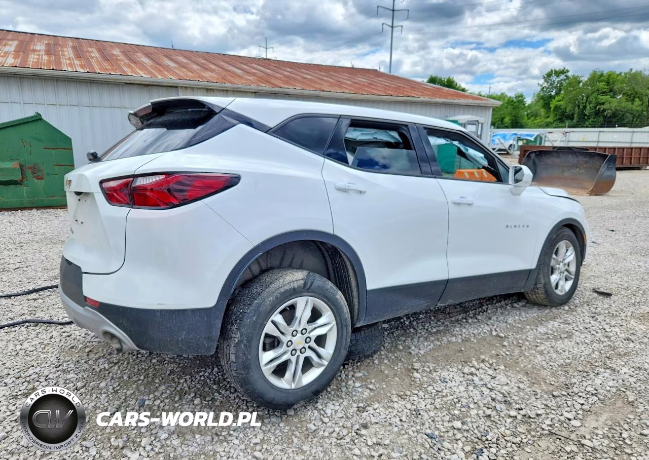 2020 Chevrolet Blazer 2Lt VIN:3GNKBHRS5LS567086 - 3