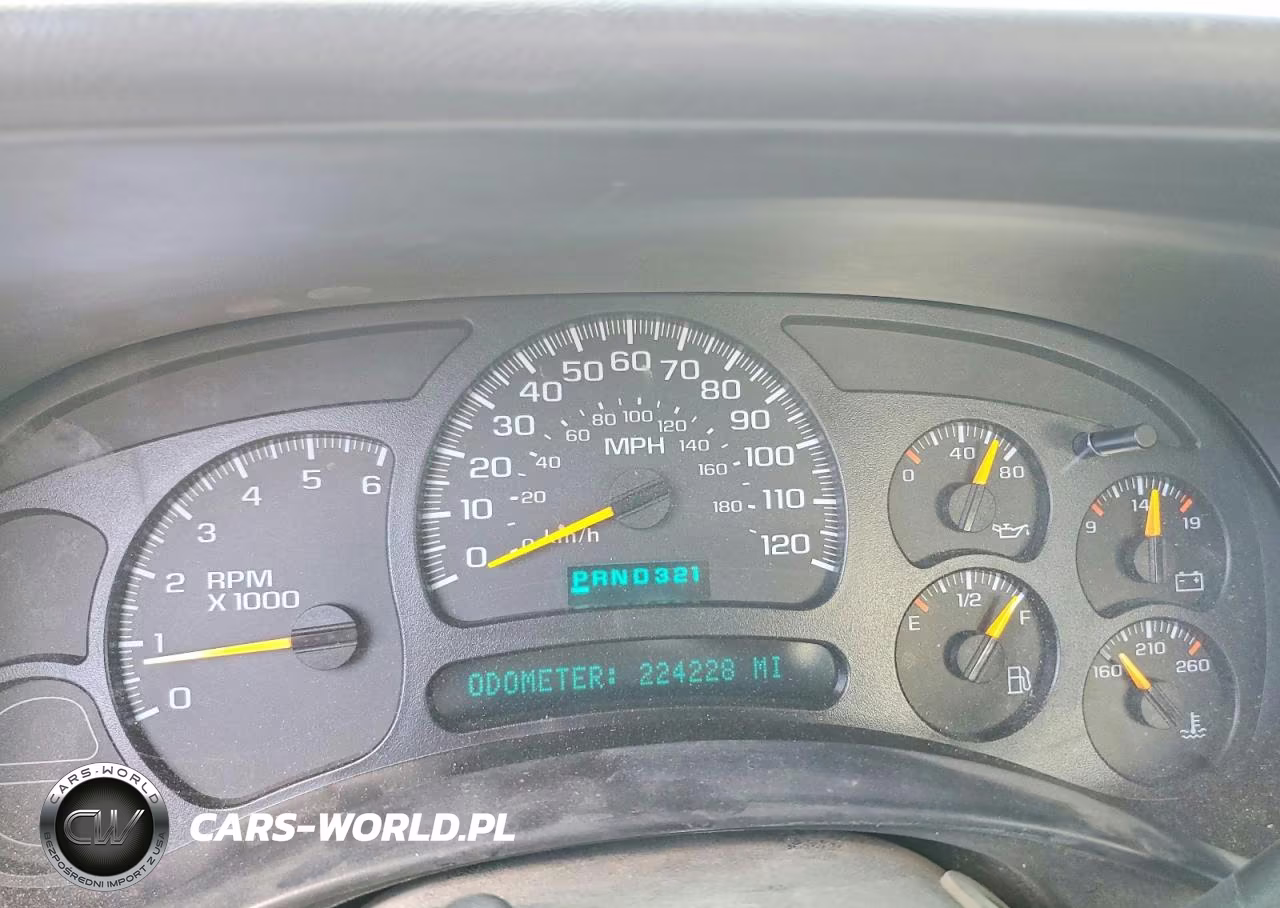 2005 Chevrolet Silverado C1500 VIN:1GCEC14X65Z233202 - 9