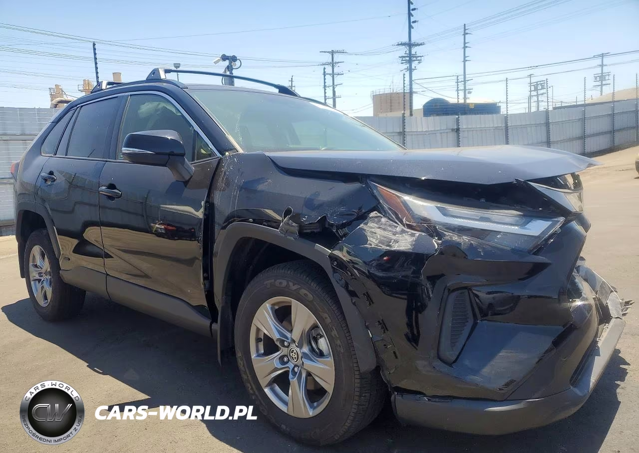 2024 Toyota Rav4 Hybrid Xle VIN:JTMRWRFV4RD228408 - 4
