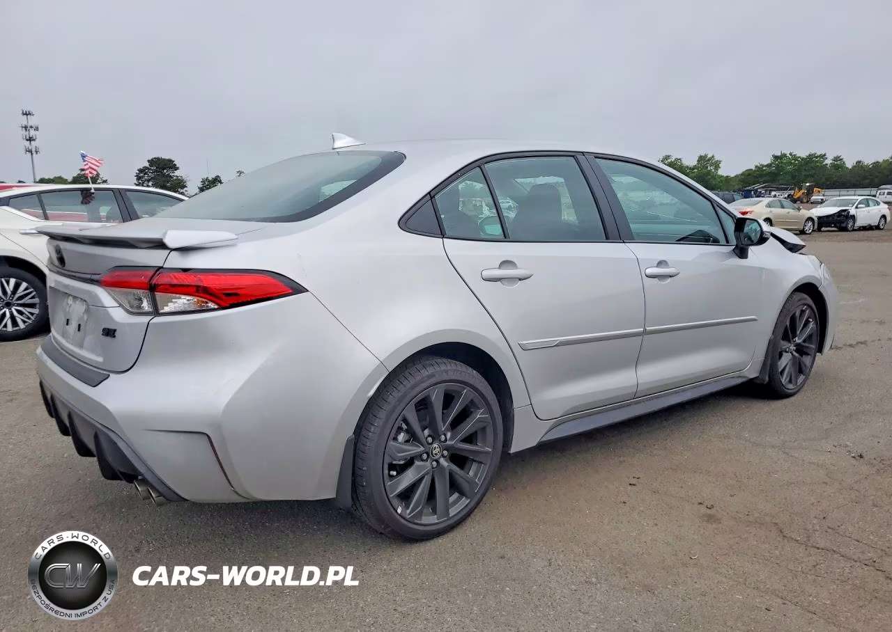 2026 Toyota Corolla Se VIN:5YFS4MCE8TP270258 - 3